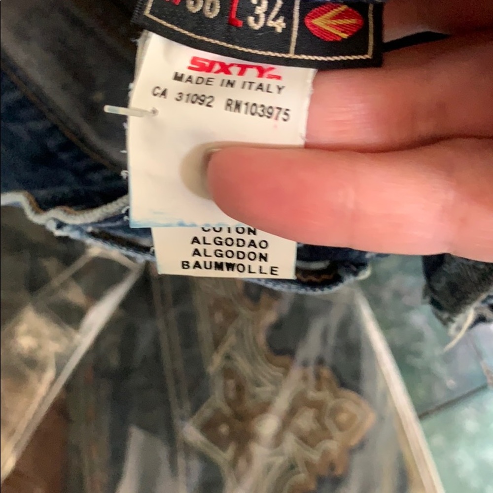 Jeans - Picture 3 of 3